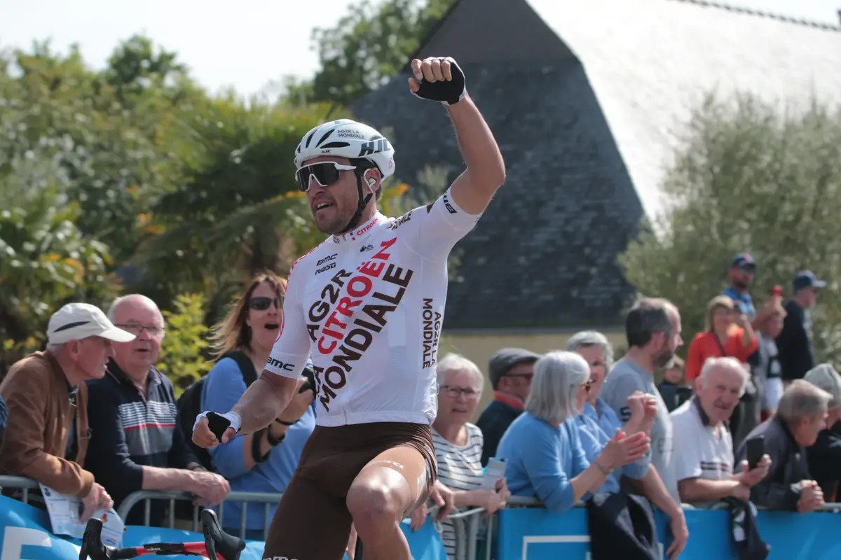 VIDÉO Dernier kilomètre Boucles de l'Aulne 2023 Sports Juniors