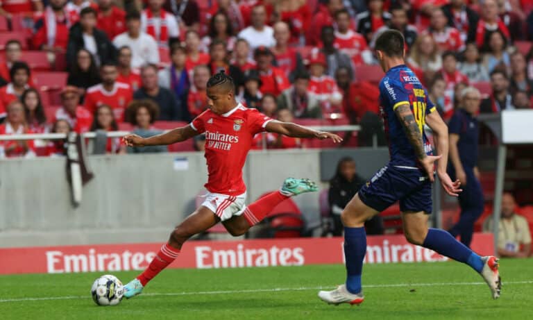 Benfica Chaves pronos